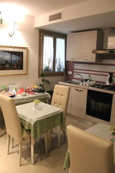 *** Inn Angolo Fiorito Venice Italy