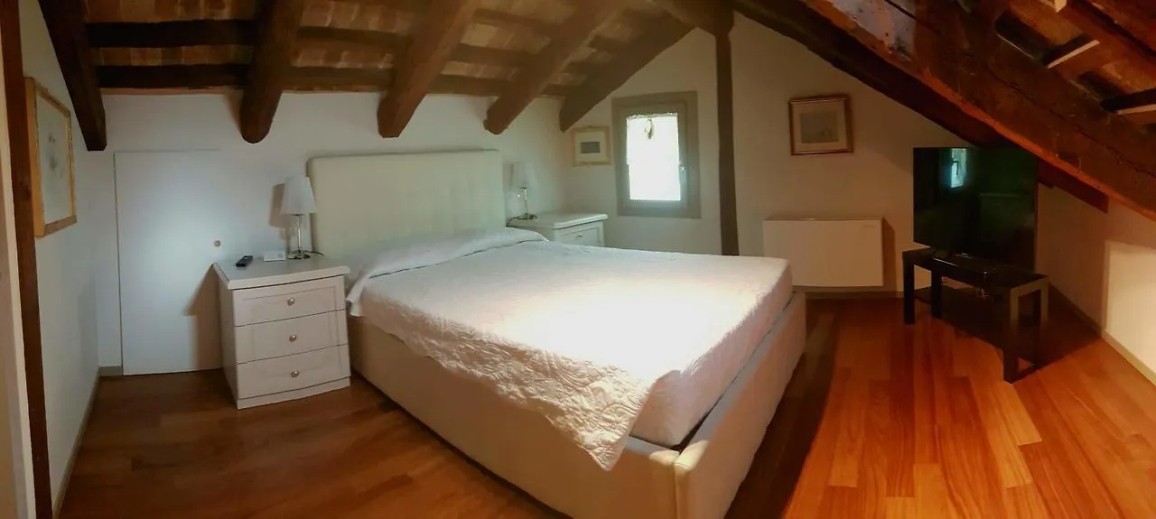 Angolo Fiorito Venice Italy